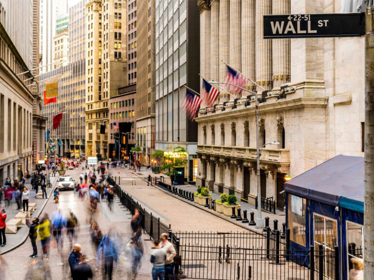 Wall St Faces a Pivotal Week as Earnings and Fed Decision Loom